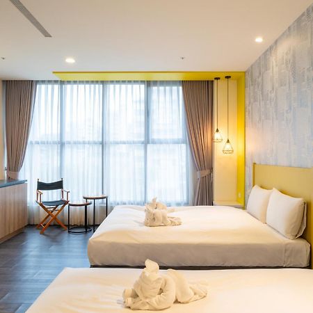 Ningcui Business Hotel Тайджун Екстериор снимка