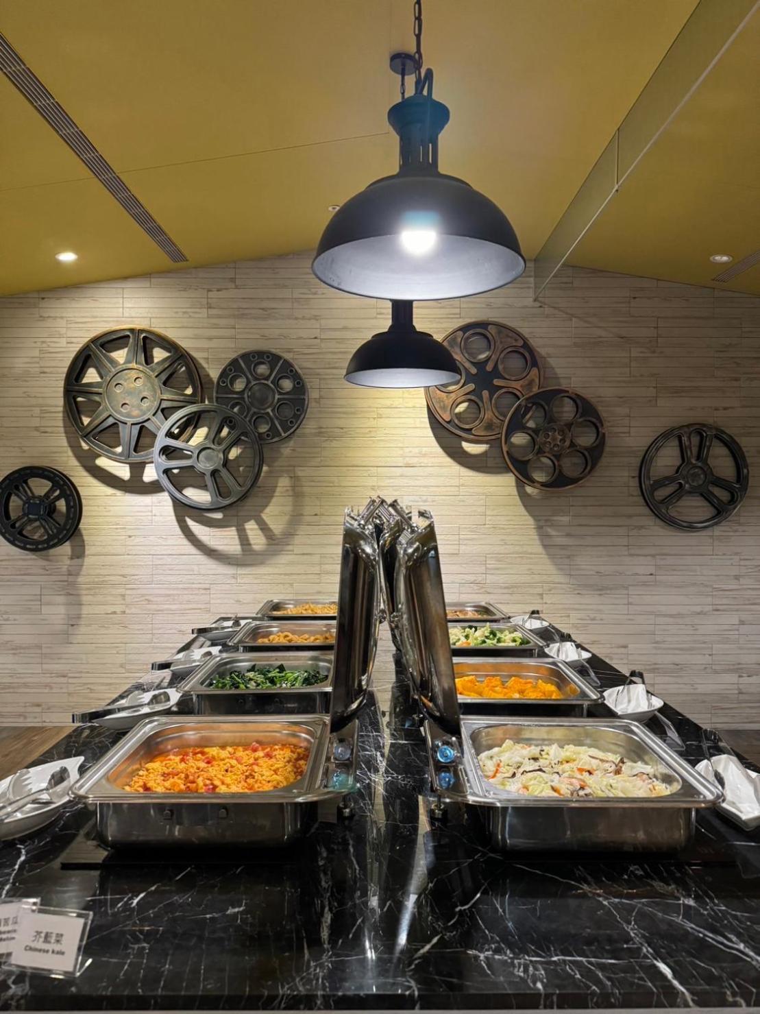 Ningcui Business Hotel Тайджун Екстериор снимка