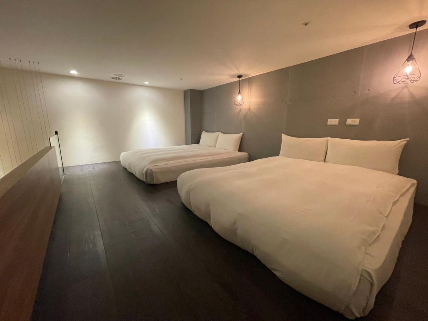 Ningcui Business Hotel Тайджун Екстериор снимка