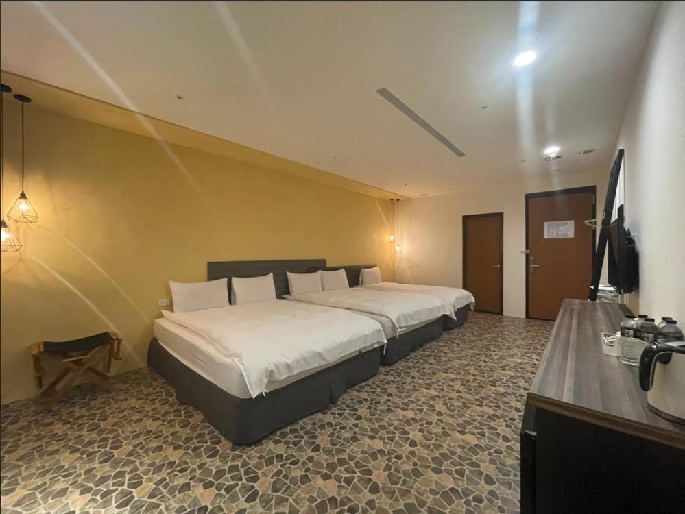 Ningcui Business Hotel Тайджун Стая снимка